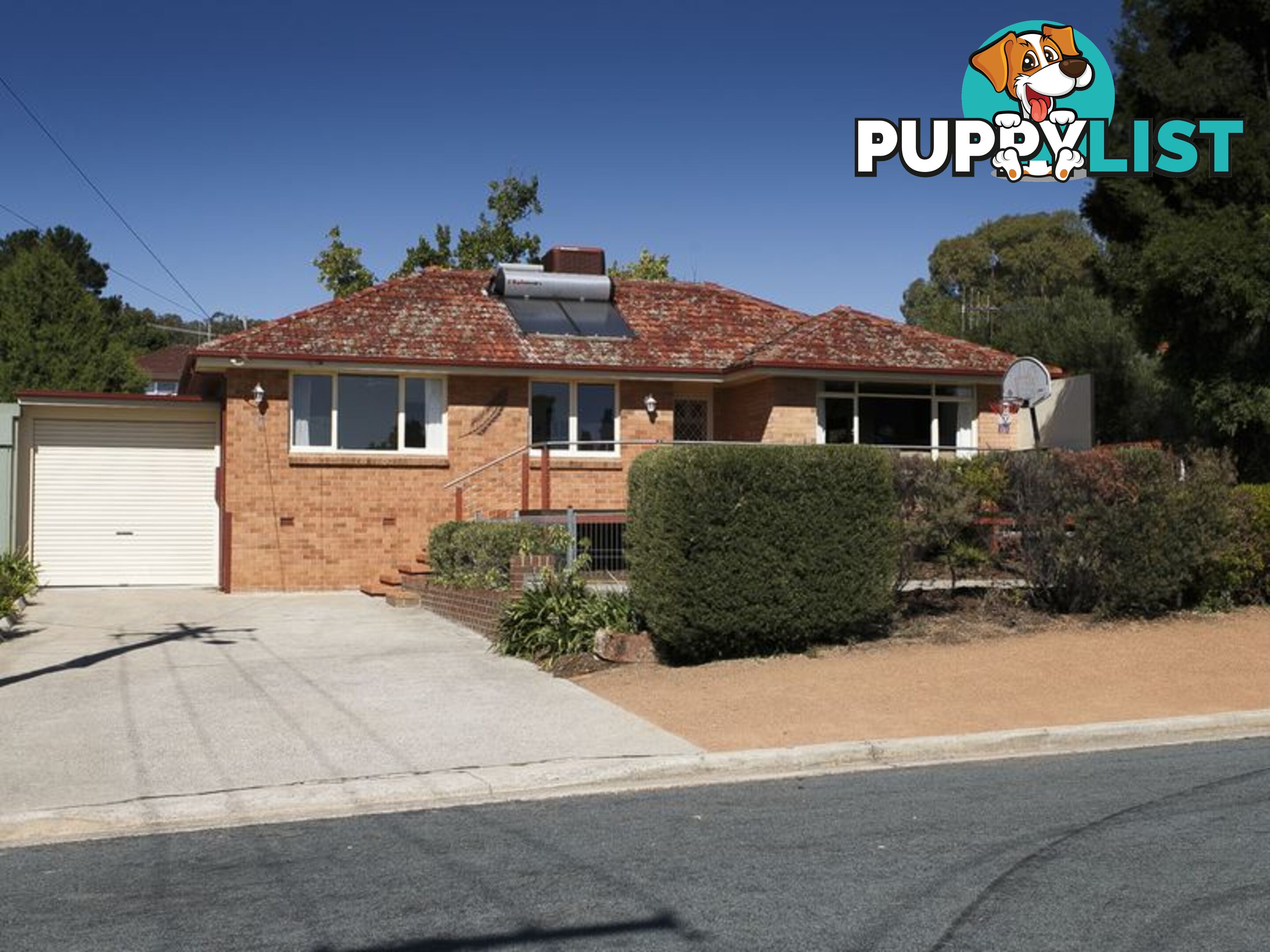 15 Greenbank Avenue QUEANBEYAN NSW 2620