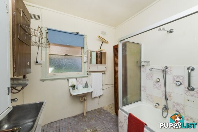 10 Morton Street QUEANBEYAN NSW 2620