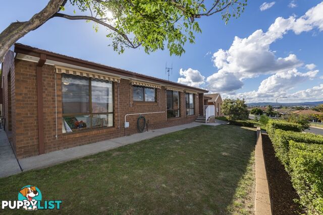 32B Delmar Crescent QUEANBEYAN NSW 2620