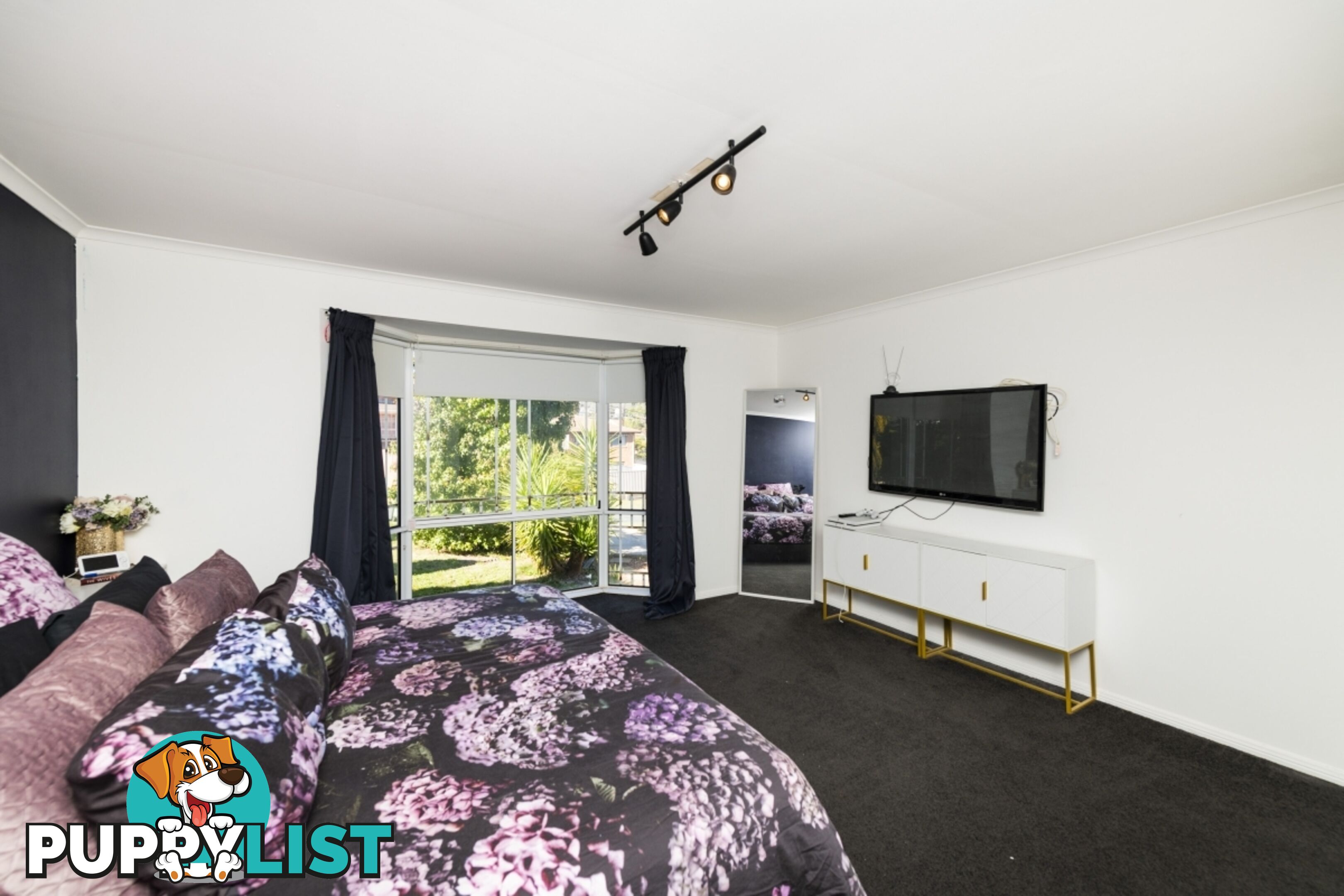 4 Burton Place QUEANBEYAN NSW 2620