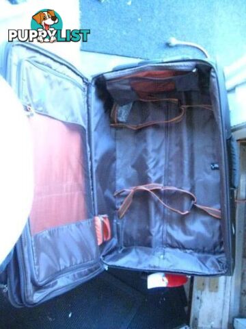 ANTLER LUGGAGE EX-LARGE EXCELLENT CONDITION SUIT NEW BUYER