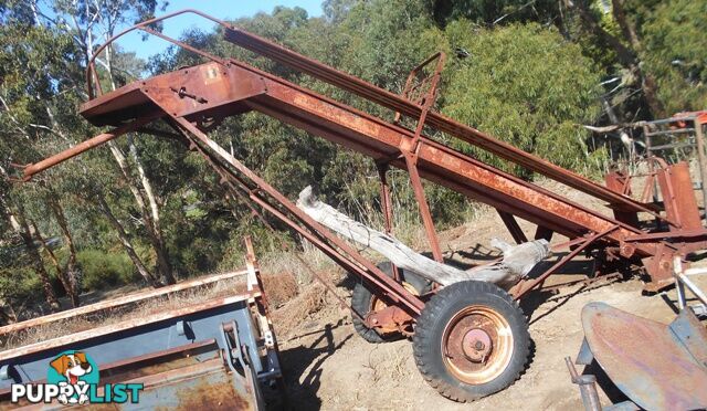 International Hay Truck Elevator