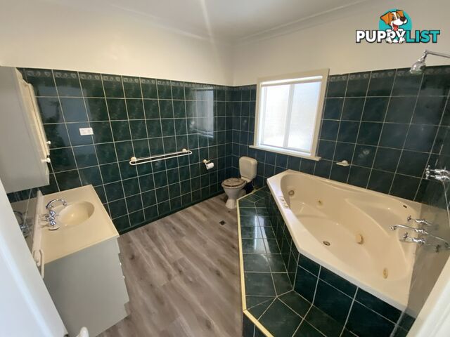 12 Zeil Street ARALUEN NT 0870