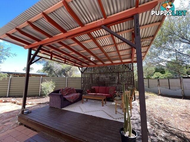 18 Clarke Street ARALUEN NT 0870