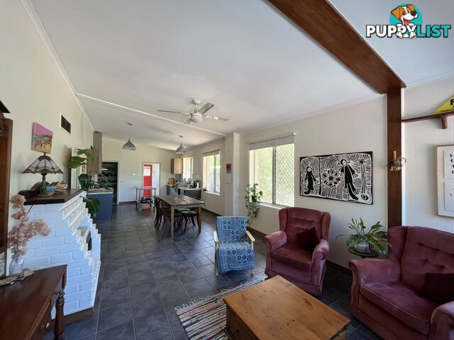 18 Clarke Street ARALUEN NT 0870