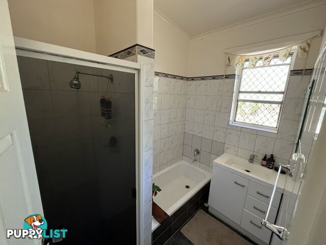 18 Clarke Street ARALUEN NT 0870