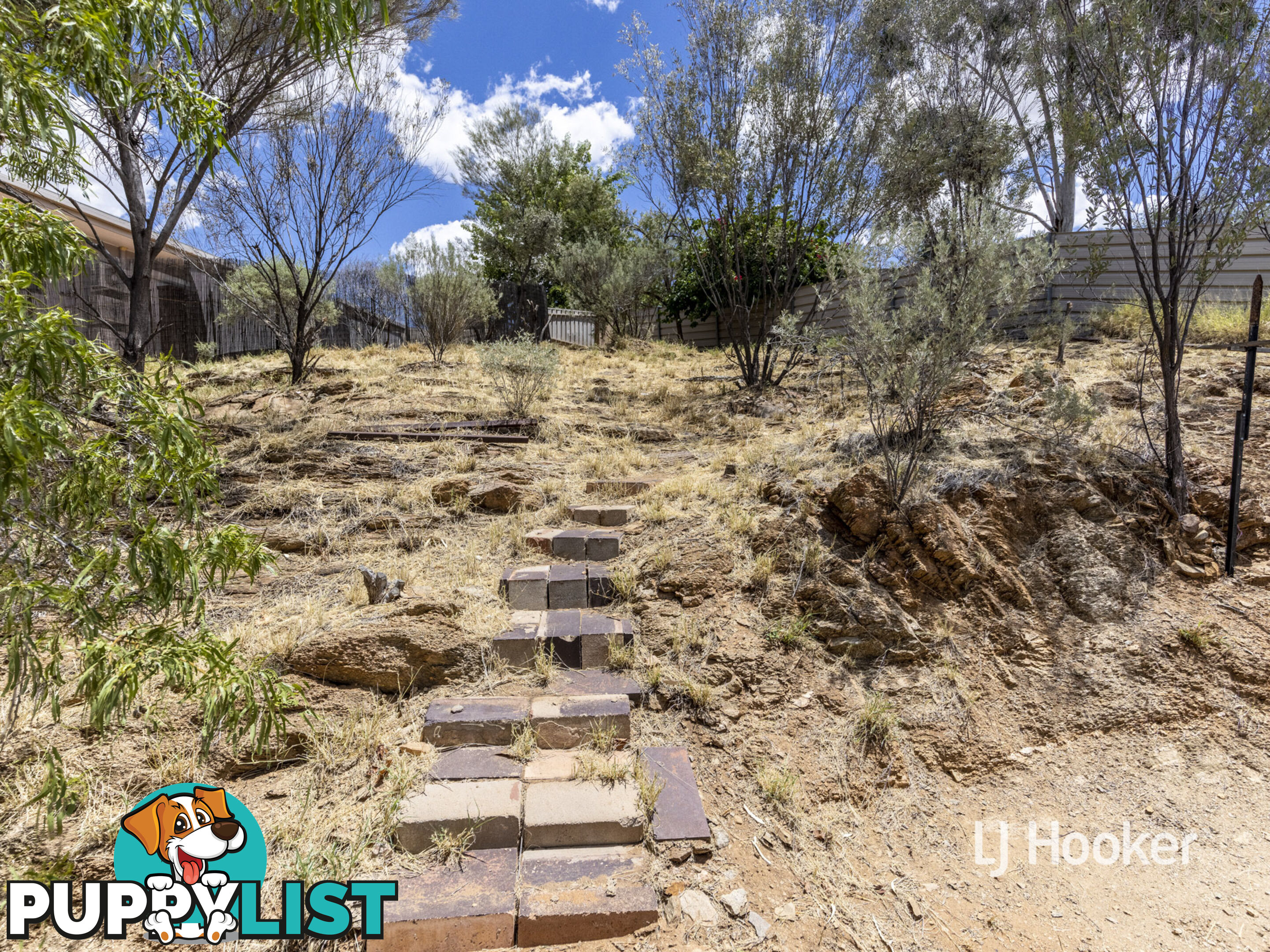 6 Sonder Court ARALUEN NT 0870