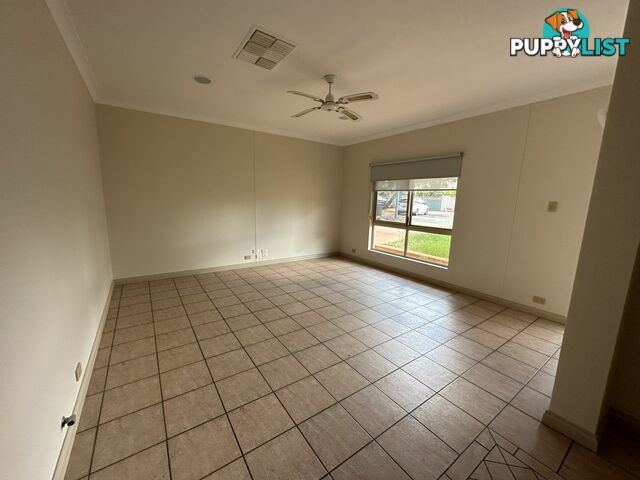 32 Bowman Close ARALUEN NT 0870