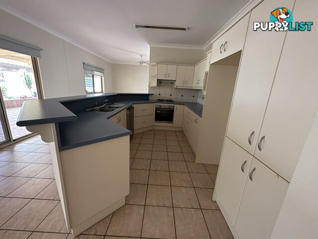 32 Bowman Close ARALUEN NT 0870