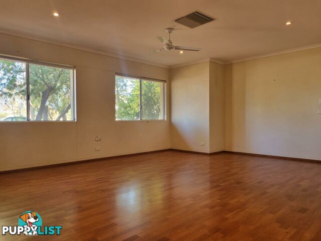 83 Spearwood Road SADADEEN NT 0870