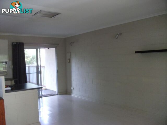 Unit 5/2 Aneura Place SADADEEN NT 0870