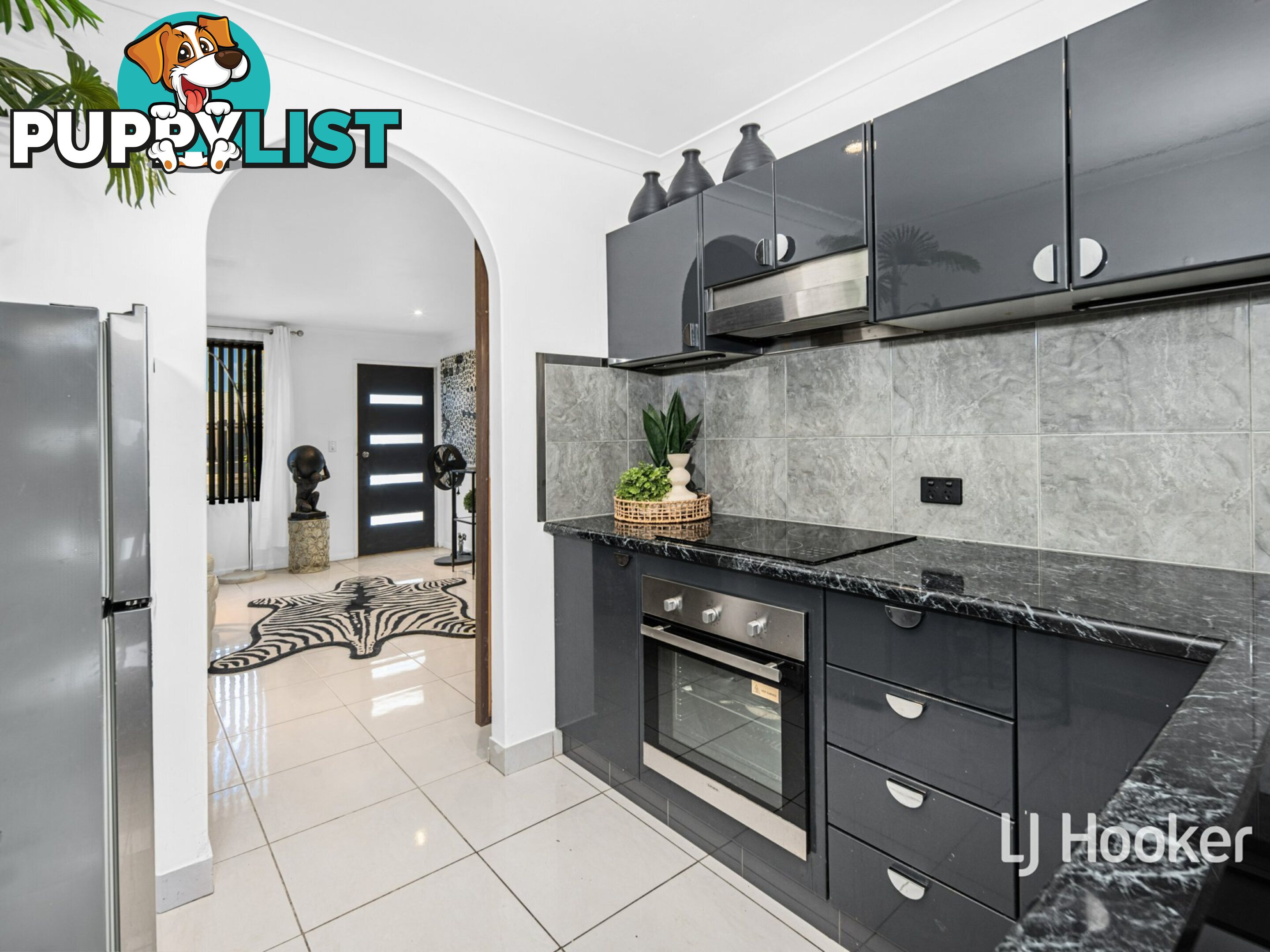 4/4 Undoolya Road EAST SIDE NT 0870