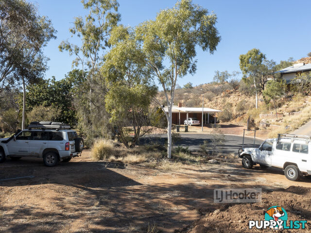 33 The Fairway DESERT SPRINGS NT 0870