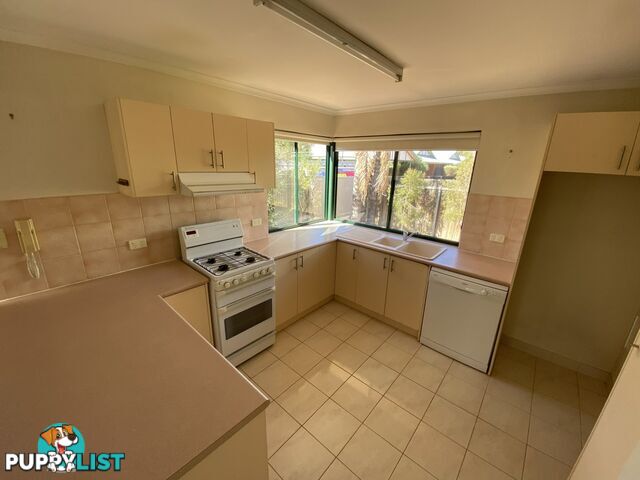 14/6 Caterpillar Court DESERT SPRINGS NT 0870