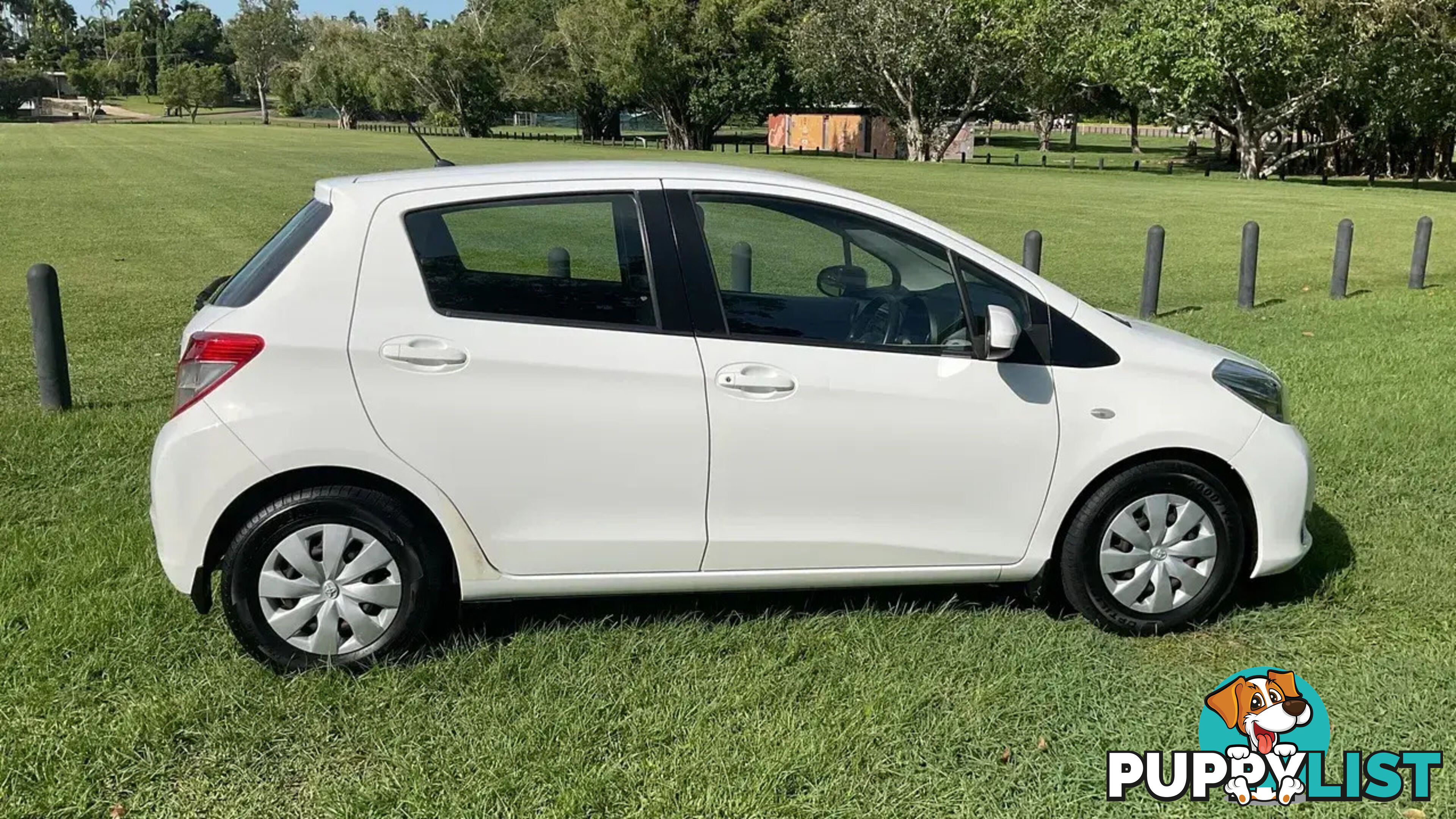 2014 Toyota Yaris FWD Manual YR Hatchback Manual