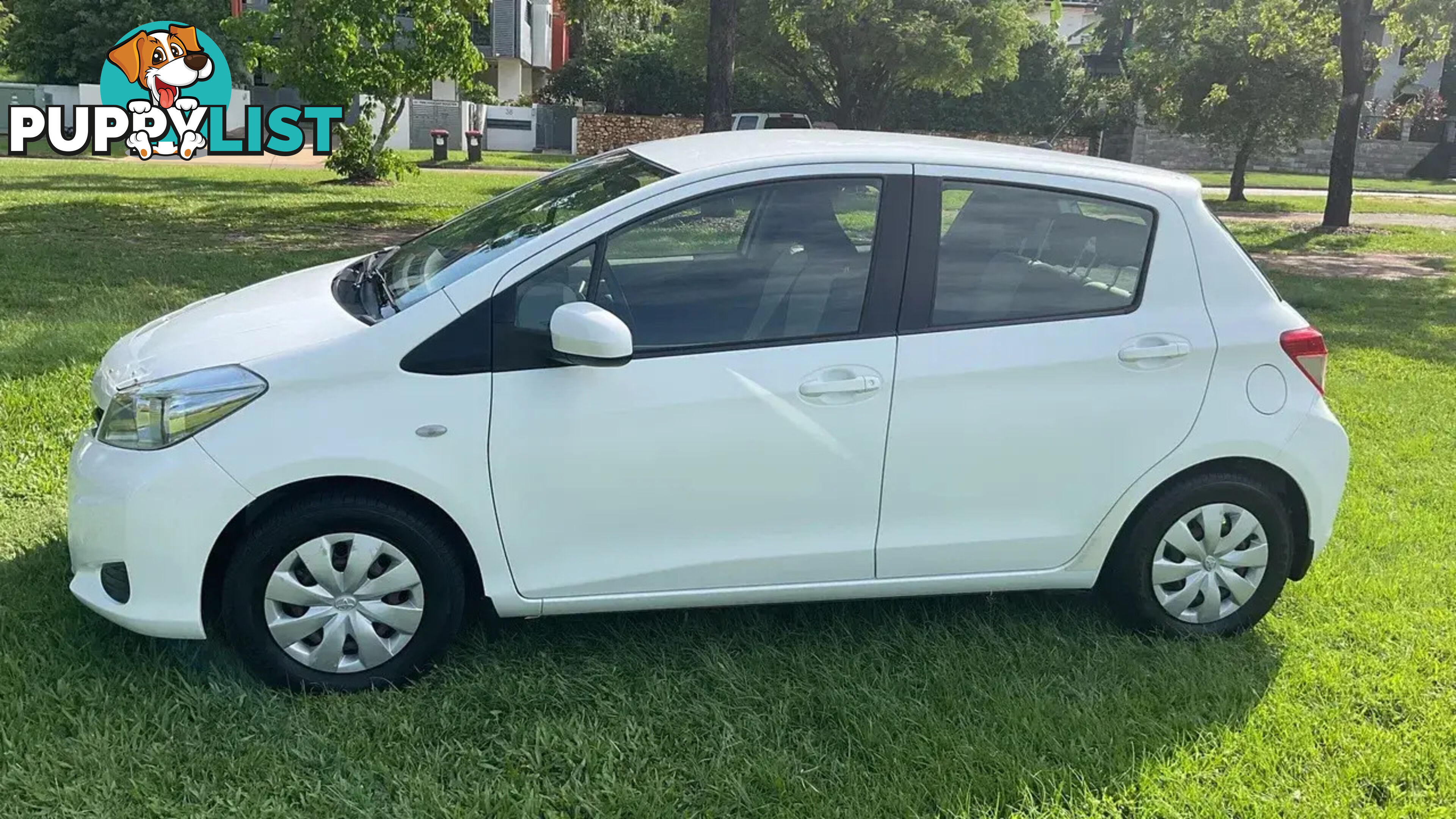 2014 Toyota Yaris FWD Manual YR Hatchback Manual