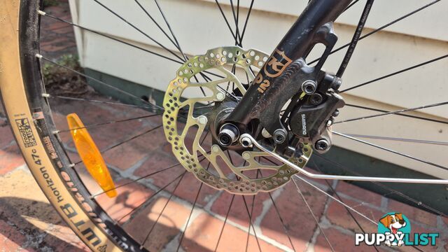 Kona Dr Dew hybrid road / mountain bicycle