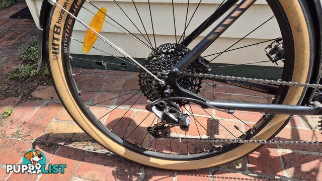 Kona Dr Dew hybrid road / mountain bicycle