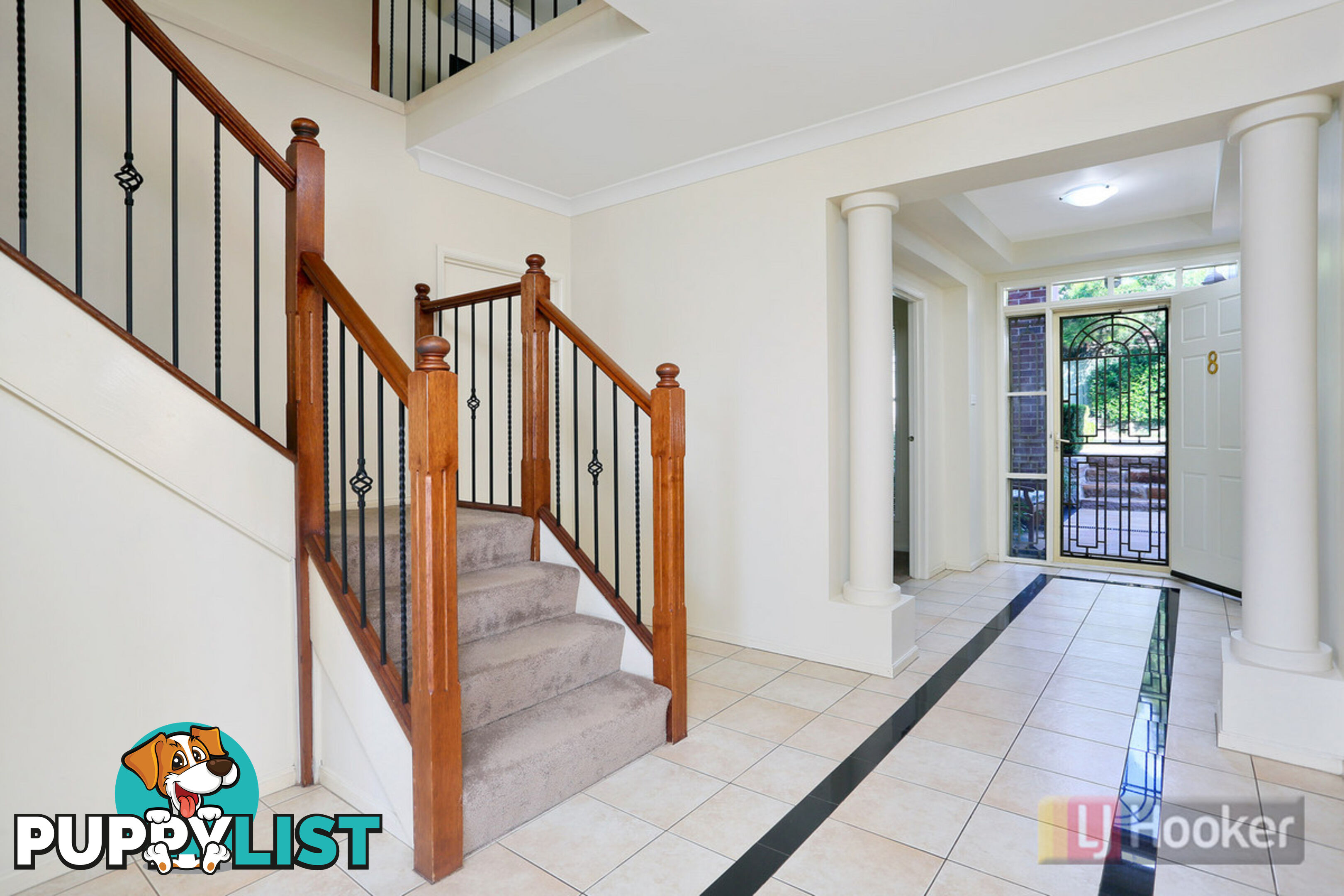 8 Cassandra Place COLYTON NSW 2760