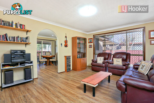 10 Caines Crescent ST MARYS NSW 2760