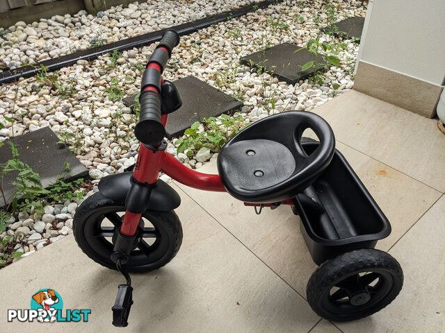 Stylish 3-Wheel Foldable Trike – Black and Red