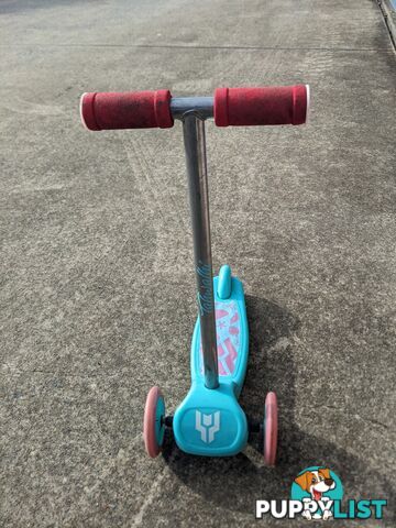 Rebelsport Toddler Scooter