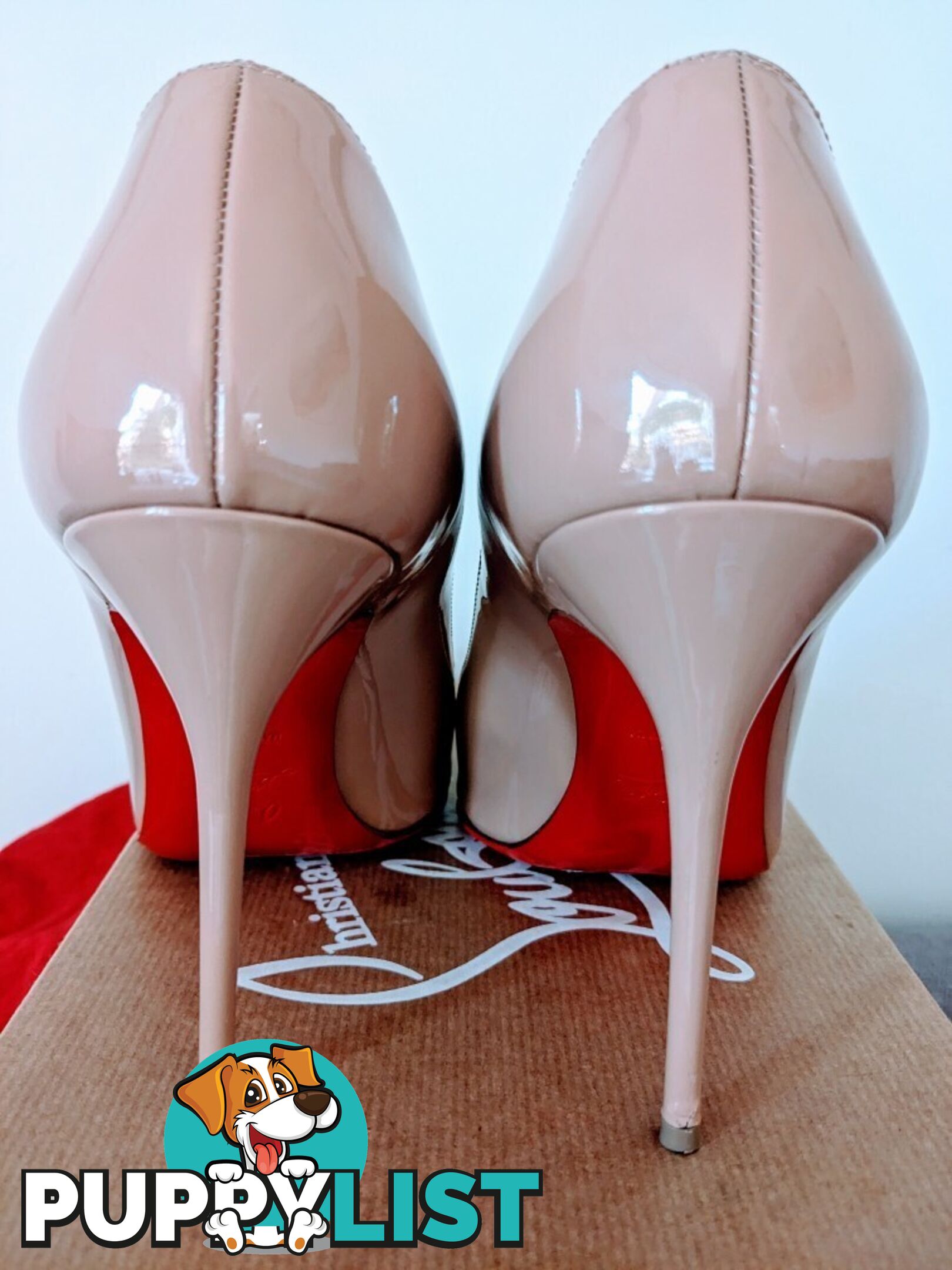 Christian Louboutin Authentic Pigalle 100 Patent Leather Pumps in Nude