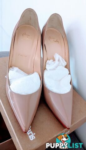 Christian Louboutin Authentic Pigalle 100 Patent Leather Pumps in Nude