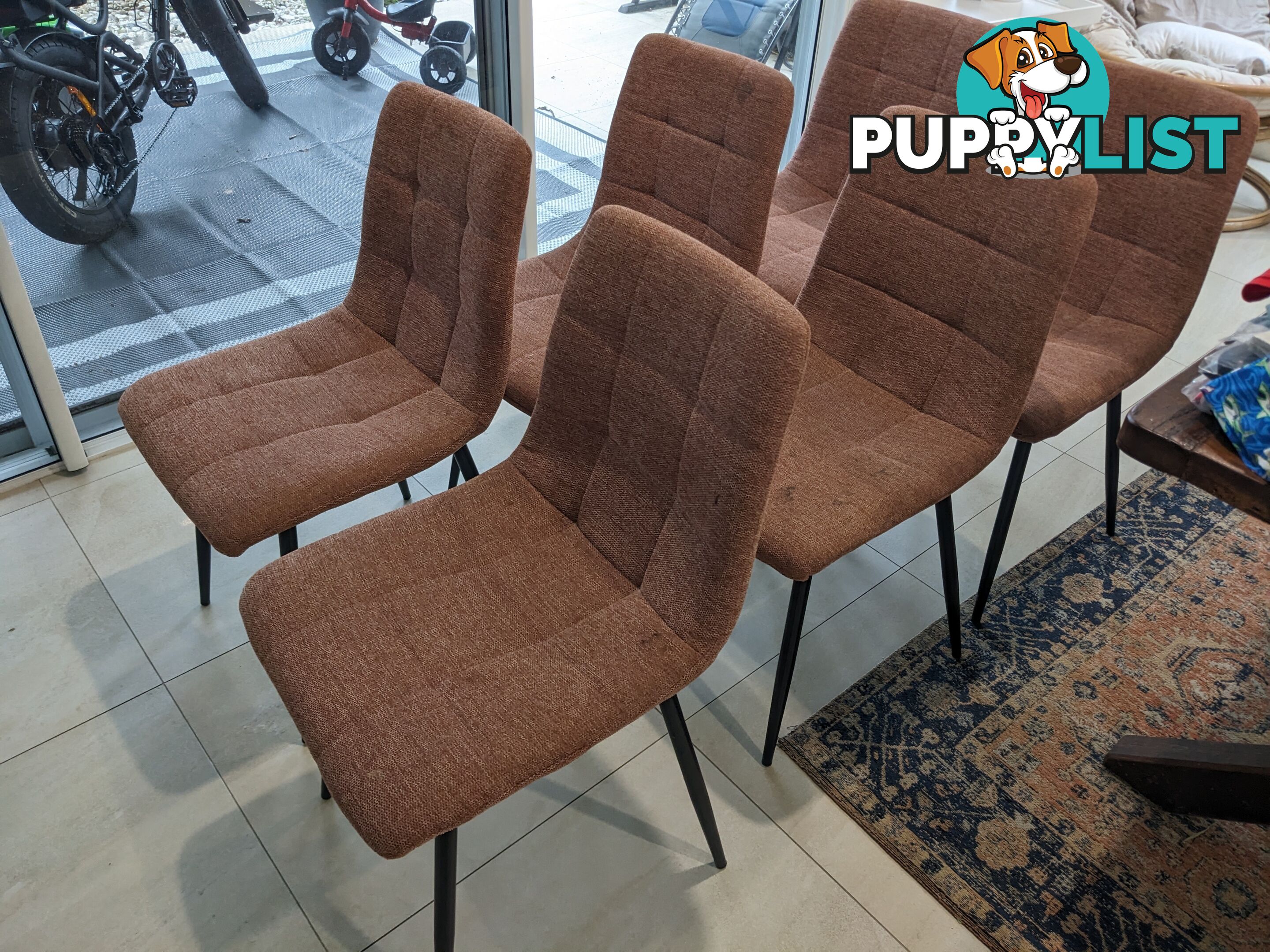 6x Max Sleek Dining Chairs