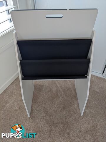 Kids Bookshelf/Whiteboard Rack Desk