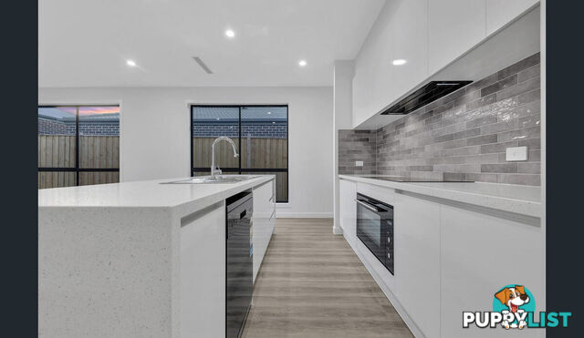 21 Ellendale Street MICKLEHAM VIC 3064