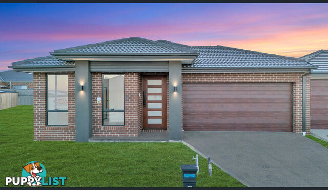 21 Ellendale Street MICKLEHAM VIC 3064