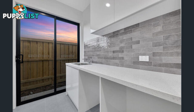 21 Ellendale Street MICKLEHAM VIC 3064