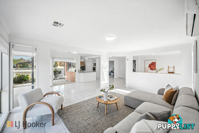 18 Salween Crescent ROXBURGH PARK VIC 3064