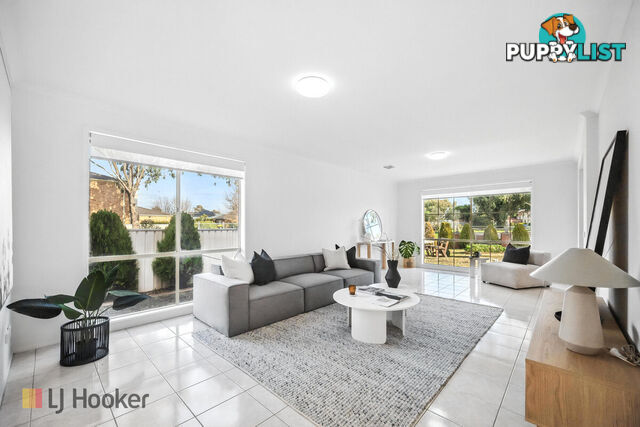 18 Salween Crescent ROXBURGH PARK VIC 3064