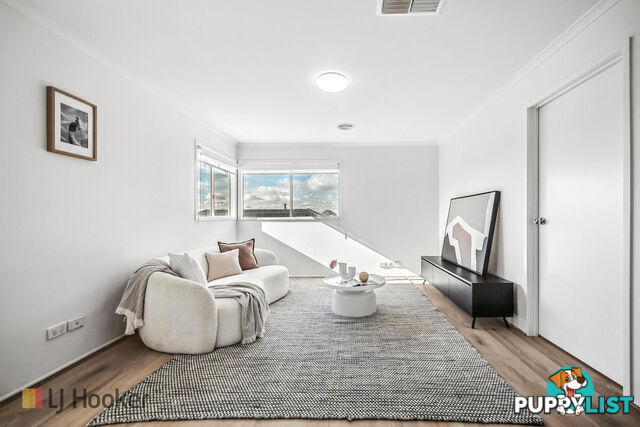 18 Salween Crescent ROXBURGH PARK VIC 3064