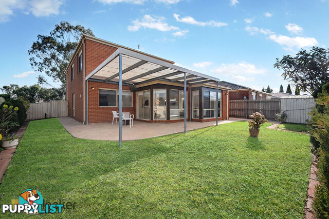 18 Salween Crescent ROXBURGH PARK VIC 3064