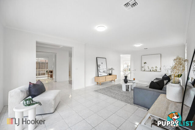 18 Salween Crescent ROXBURGH PARK VIC 3064