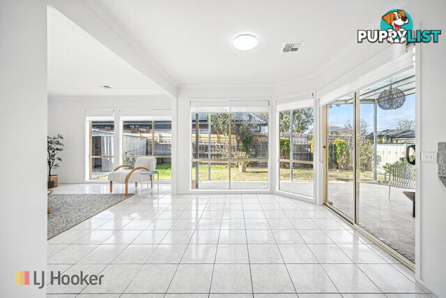 18 Salween Crescent ROXBURGH PARK VIC 3064