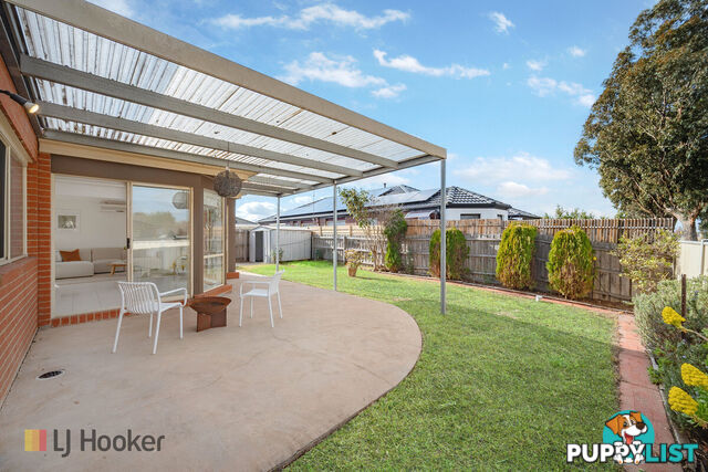 18 Salween Crescent ROXBURGH PARK VIC 3064