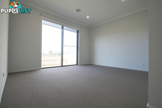 12 Hillcrest Road BEVERIDGE VIC 3753