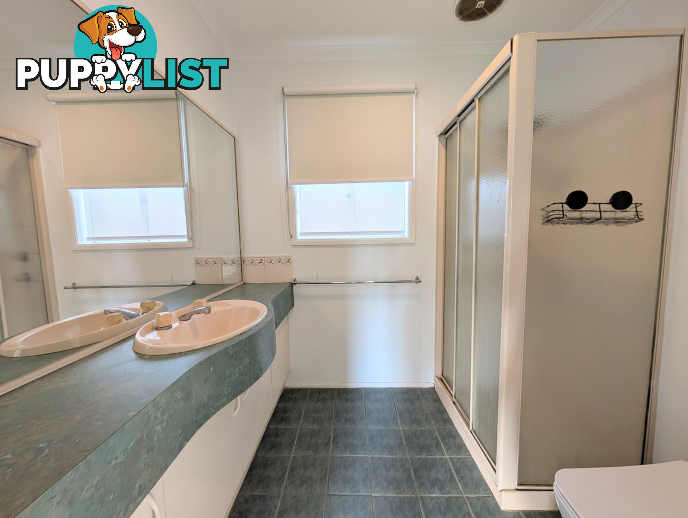 33 Southern Cross Drive ROXBURGH PARK VIC 3064