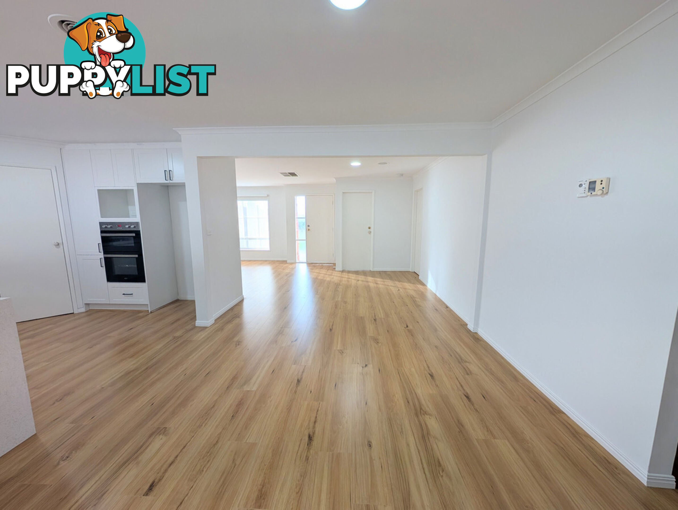 33 Southern Cross Drive ROXBURGH PARK VIC 3064