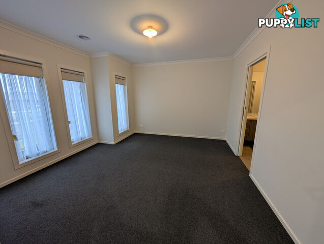 130 Blackmore Road MICKLEHAM VIC 3064