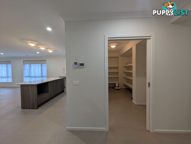 130 Blackmore Road MICKLEHAM VIC 3064