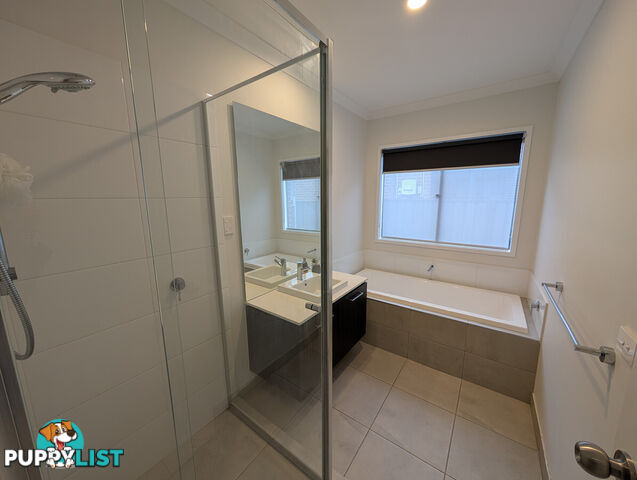 24 Whitfield Crescent CRAIGIEBURN VIC 3064