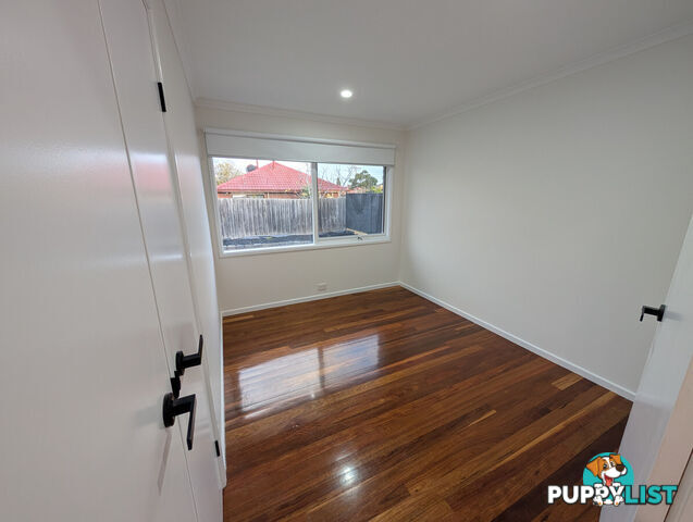 5 Telford Court MEADOW HEIGHTS VIC 3048