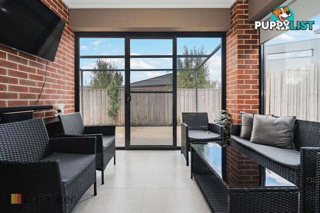 7 Pickering Street MICKLEHAM VIC 3064