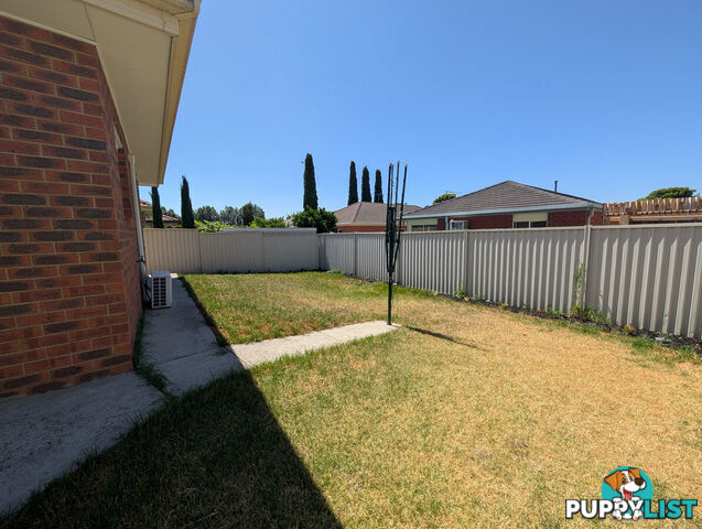 42 Woodlea Crescent CRAIGIEBURN VIC 3064