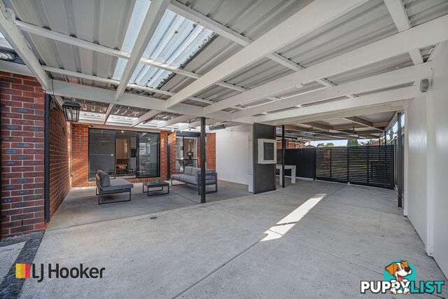 6 Gillingham Crescent CRAIGIEBURN VIC 3064